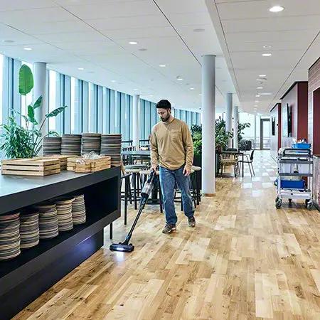 Advance VU200 Cordless Stick Vacuum - Lithium-ion Advance