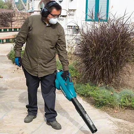 Makita 18V X2 (36V) LXT® Lithium-Ion Brushless Cordless Blower Kit with 2 Batteries (5.0Ah) Makita