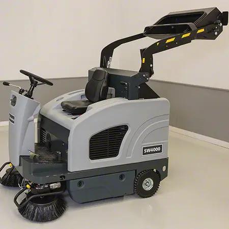 Advance SW4000 Rider Sweeper Advance